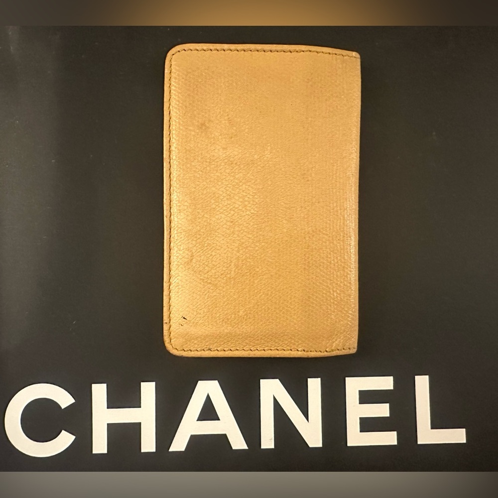 Chanel Coco Button Beige Card Case - Picture 3 of 4